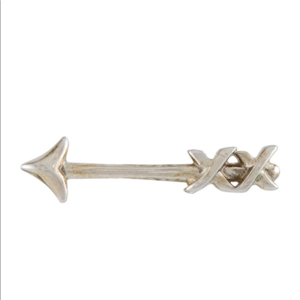 Single stud Tiffany earring